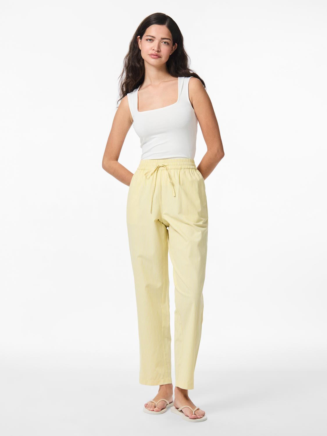 model_shot-front_full